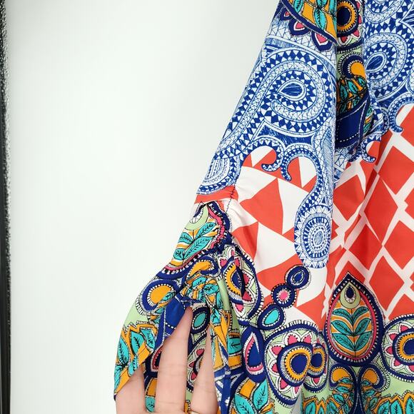 West Kei Floral and Medallion Print Tunic Top Size XL - Picture 8 of 10